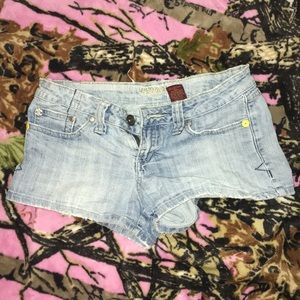 Women’s jean shorts